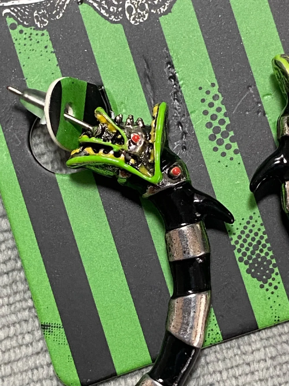 Beetlejuice Set NWT Sandworm Women Fleece socks, Hoop Earrings, Charm Bracelet